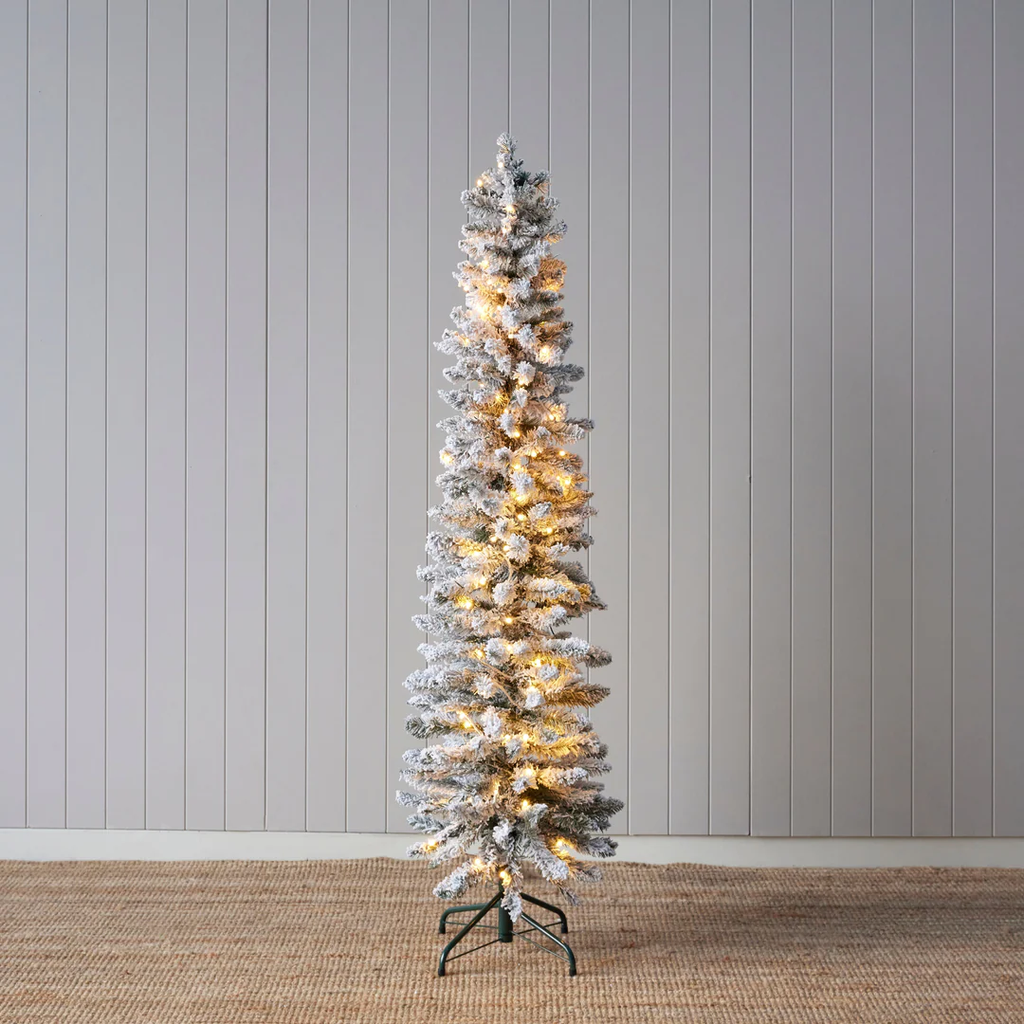 5.5ft Scandinavian Fir Pre-Lit Christmas Tree